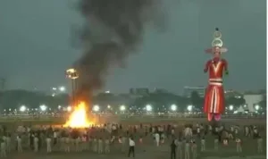 पटना के गांधी मैदान में पुतला दहन